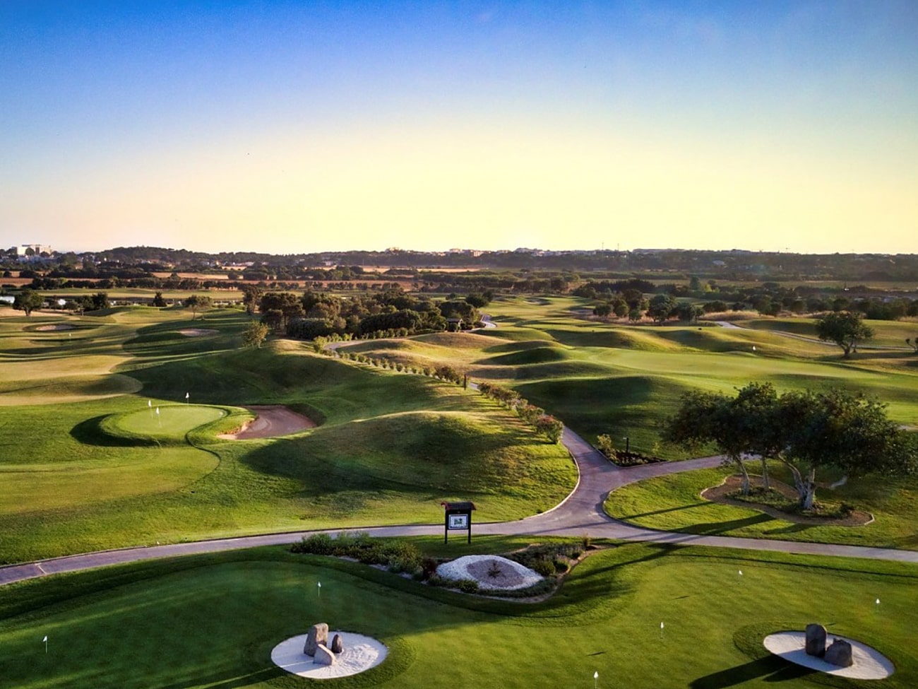 dom pedro victoria golf course in vilamoura